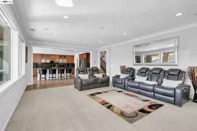 4061 Sarasta Bay Dr, Pittsburg, CA 94565 - Photo 13