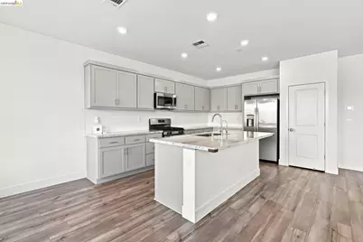 5330 Clauzetto Way, Antioch, CA 94531 - Photo 7