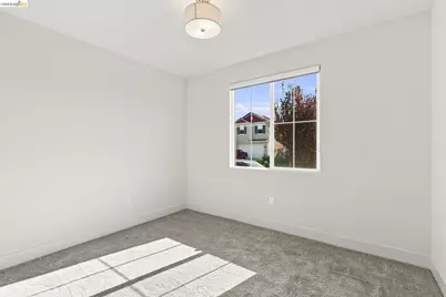 5330 Clauzetto Way, Antioch, CA 94531 - Photo 15