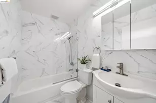 1014 10th St, Oakland, CA 94607 - Photo 33