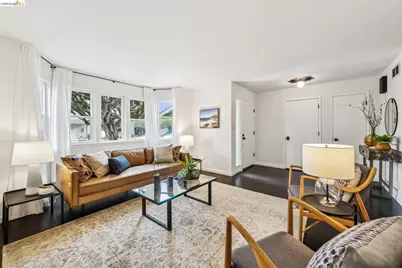 1014 10th St, Oakland, CA 94607 - Photo 7