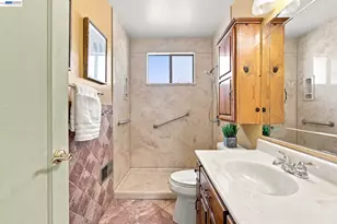 868 Videll St, San Lorenzo, CA 94580 - Photo 13