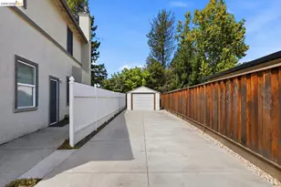 325 San Marino Ln, Brentwood, CA 94513 - Photo 57