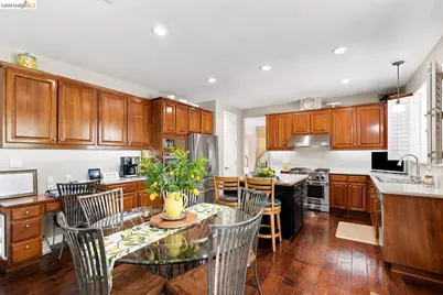 325 San Marino Ln, Brentwood, CA 94513 - Photo 5