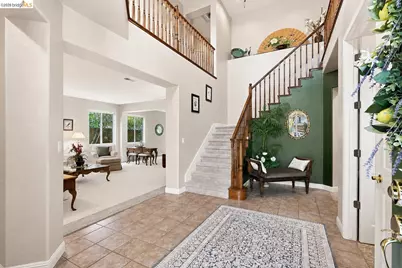 325 San Marino Ln, Brentwood, CA 94513 - Photo 7