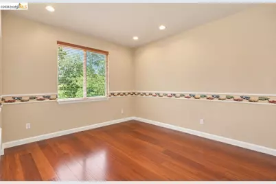 325 San Marino Ln, Brentwood, CA 94513 - Photo 55