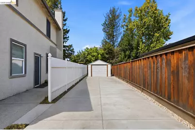 325 San Marino Ln, Brentwood, CA 94513 - Photo 69