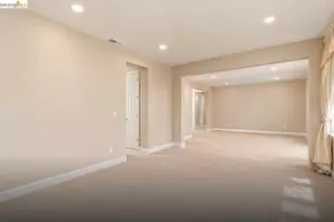 325 San Marino Ln, Brentwood, CA 94513 - Photo 15