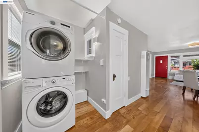 5823 Seminary Ct, Oakland, CA 94605 - Photo 41