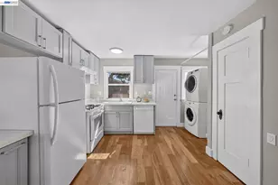 5823 Seminary Ct, Oakland, CA 94605 - Photo 27