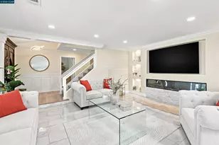1386 Lichen Ct, Concord, CA 94521 - Photo 5