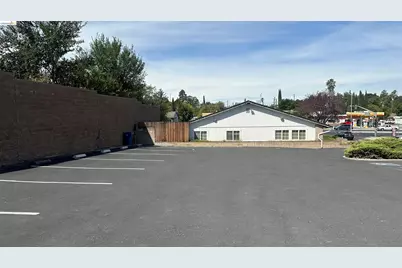 2901 Lone Tree Way, Antioch, CA 94509 - Photo 23