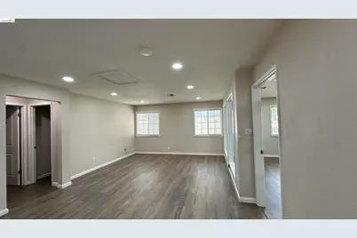 2901 Lone Tree Way, Antioch, CA 94509 - Photo 15