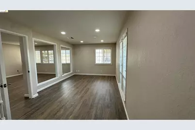 2901 Lone Tree Way, Antioch, CA 94509 - Photo 13