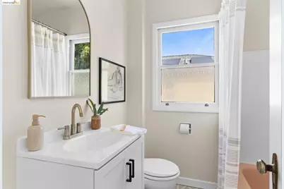 2533 Rampart St, Oakland, CA 94602 - Photo 27