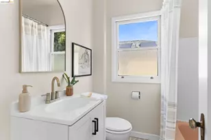 2533 Rampart St, Oakland, CA 94602 - Photo 27