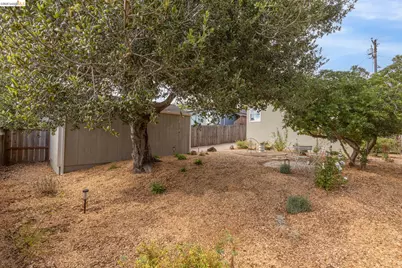 2533 Rampart St, Oakland, CA 94602 - Photo 47
