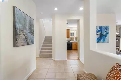 1169 Hillery Way, Alameda, CA 94502 - Photo 7