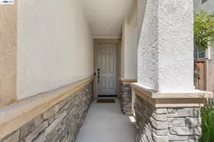 1169 Hillery Way, Alameda, CA 94502 - Photo 5