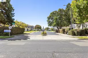 1169 Hillery Way, Alameda, CA 94502 - Photo 53
