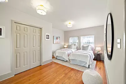 1021 23rd St, Oakland, CA 94606 - Photo 27