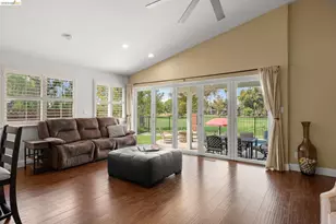 2212 Colonial Ct, Discovery Bay, CA 94505 - Photo 21