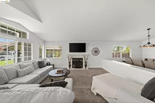 2212 Colonial Ct, Discovery Bay, CA 94505 - Photo 3