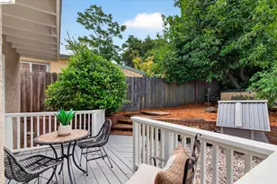 7925 Greenly, Oakland, CA 94605 - Photo 41