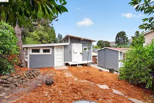 7925 Greenly, Oakland, CA 94605 - Photo 45