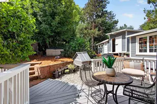 7925 Greenly, Oakland, CA 94605 - Photo 39