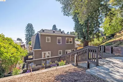 977 Regal Rd, Berkeley, CA 94708 - Photo 51