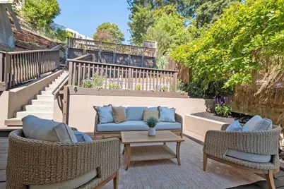 977 Regal Rd, Berkeley, CA 94708 - Photo 47