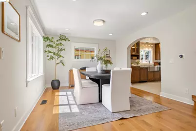 977 Regal Rd, Berkeley, CA 94708 - Photo 3