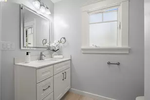 977 Regal Rd, Berkeley, CA 94708 - Photo 29