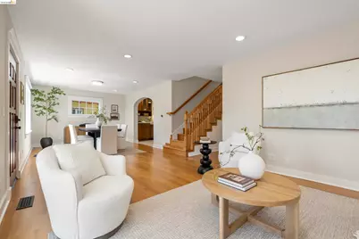 977 Regal Rd, Berkeley, CA 94708 - Photo 5