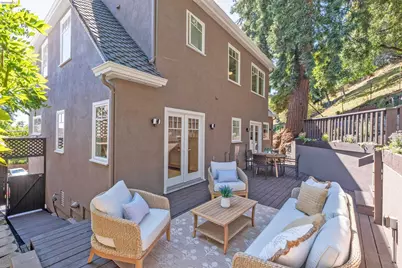 977 Regal Rd, Berkeley, CA 94708 - Photo 57