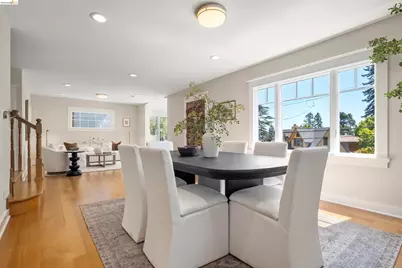 977 Regal Rd, Berkeley, CA 94708 - Photo 3