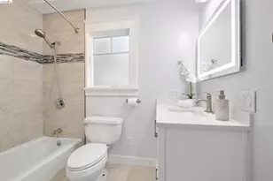 977 Regal Rd, Berkeley, CA 94708 - Photo 23