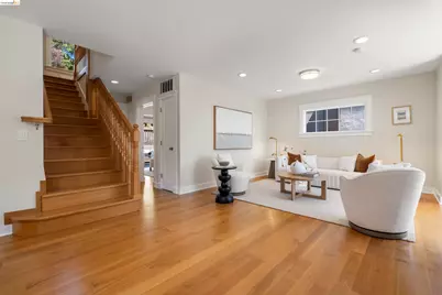 977 Regal Rd, Berkeley, CA 94708 - Photo 11