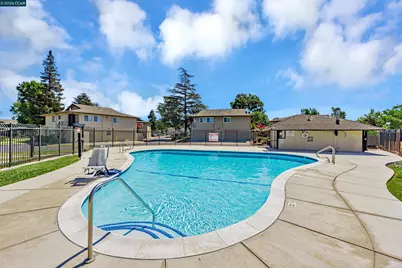 1045 Mohr Ln #B, Concord, CA 94518 - Photo 29
