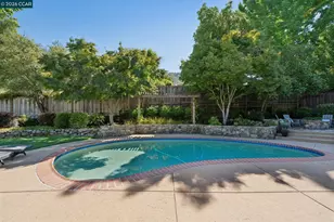 294 Deerfield Dr, Moraga, CA 94556 - Photo 3