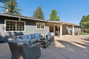 294 Deerfield Dr, Moraga, CA 94556 - Photo 21