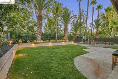 565 McIntosh Ter, Brentwood, CA 94513 - Photo 27