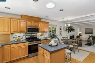2428 Dapplegray Ln, Walnut Creek, CA 94596 - Photo 17