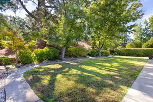 2428 Dapplegray Ln, Walnut Creek, CA 94596 - Photo 31