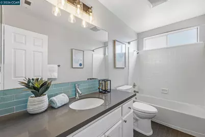 15351 Bittern Ct, San Leandro, CA 94579 - Photo 25