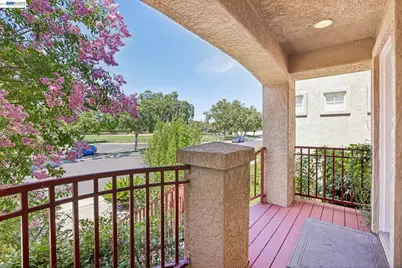 106 Triana Way, San Ramon, CA 94583 - Photo 5