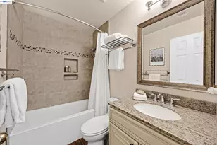 6310 Camino del Lago, Pleasanton, CA 94566 - Photo 27