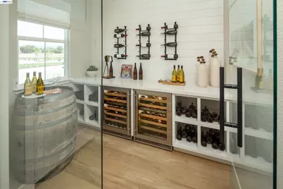 386 Caspian Way, Napa, CA 94558 - Photo 7