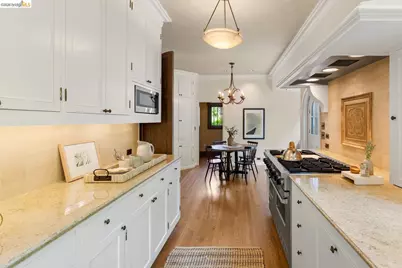 1411 Hawthorne Terr, Berkeley, CA 94708 - Photo 15